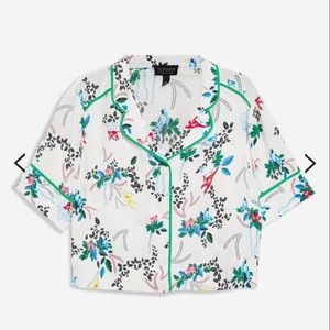 NWT TOPSHOP Monkey Print Button Top